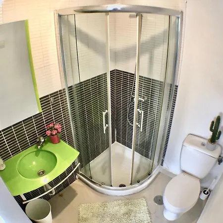 Guest house Bunga-love (adults Only) 3*