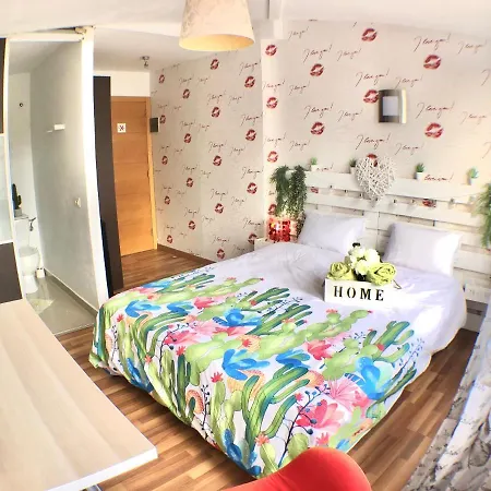 Guest house Bunga-love (adults Only) 3*